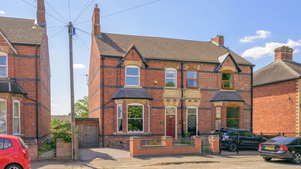 Property photo 1 of 30