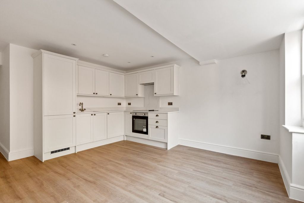 Additional image 15 of 10 bed block of flats for saleThe Bayle, Folkestone CT20