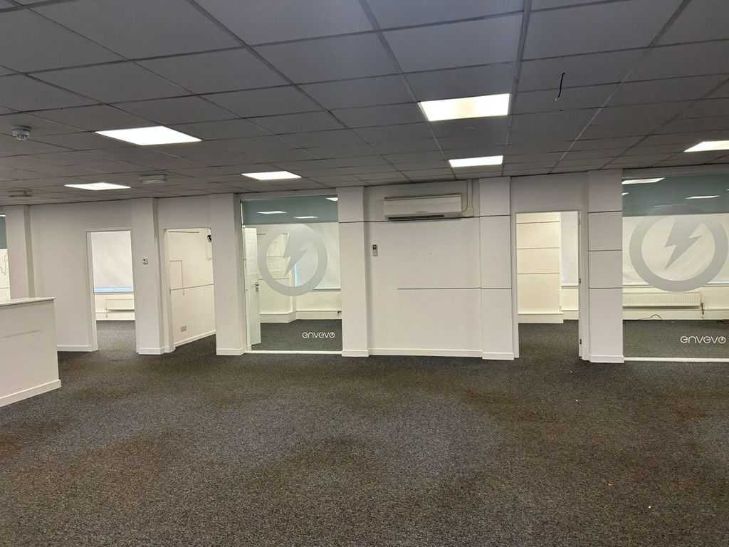 Property photo 2 of 6 Photo 3