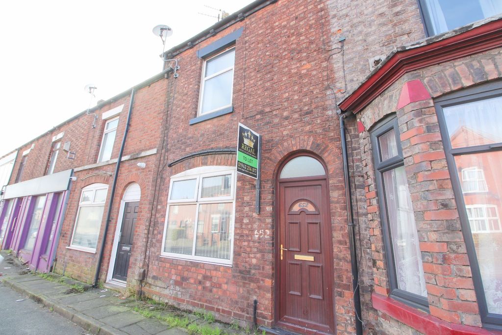 Property photo 1 of 16 Photograph 1