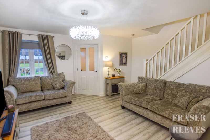 Property photo 3 of 23 Stylish Living Room
