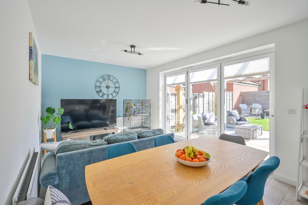 Property photo 3 of 30 Gcg-7 (1)