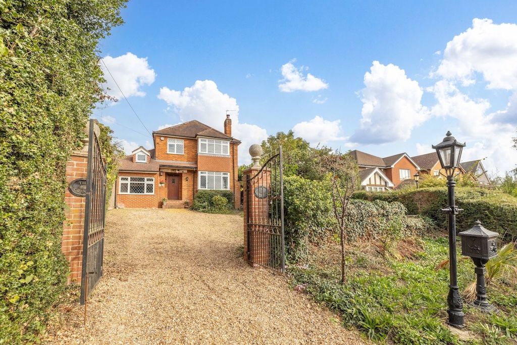 Property photo 1 of 19