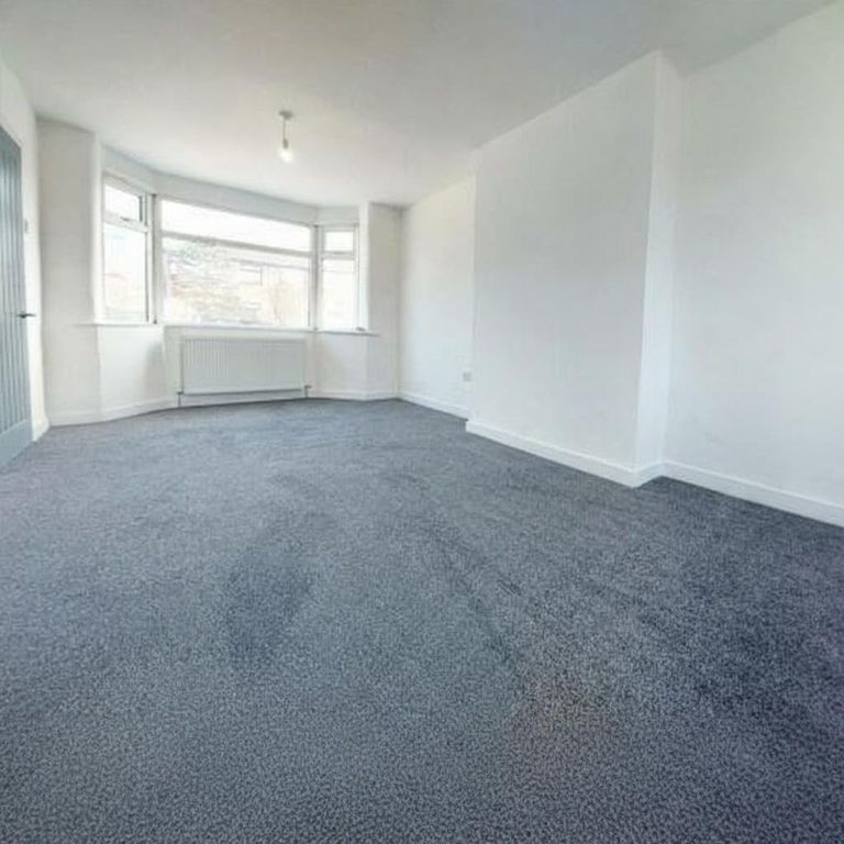 Property photo 2 of 8 Kirkham_Ave (1).Png