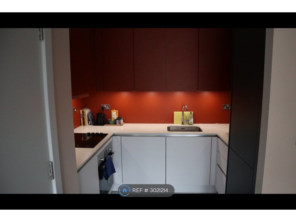 Property photo 2 of 14 Kitchen