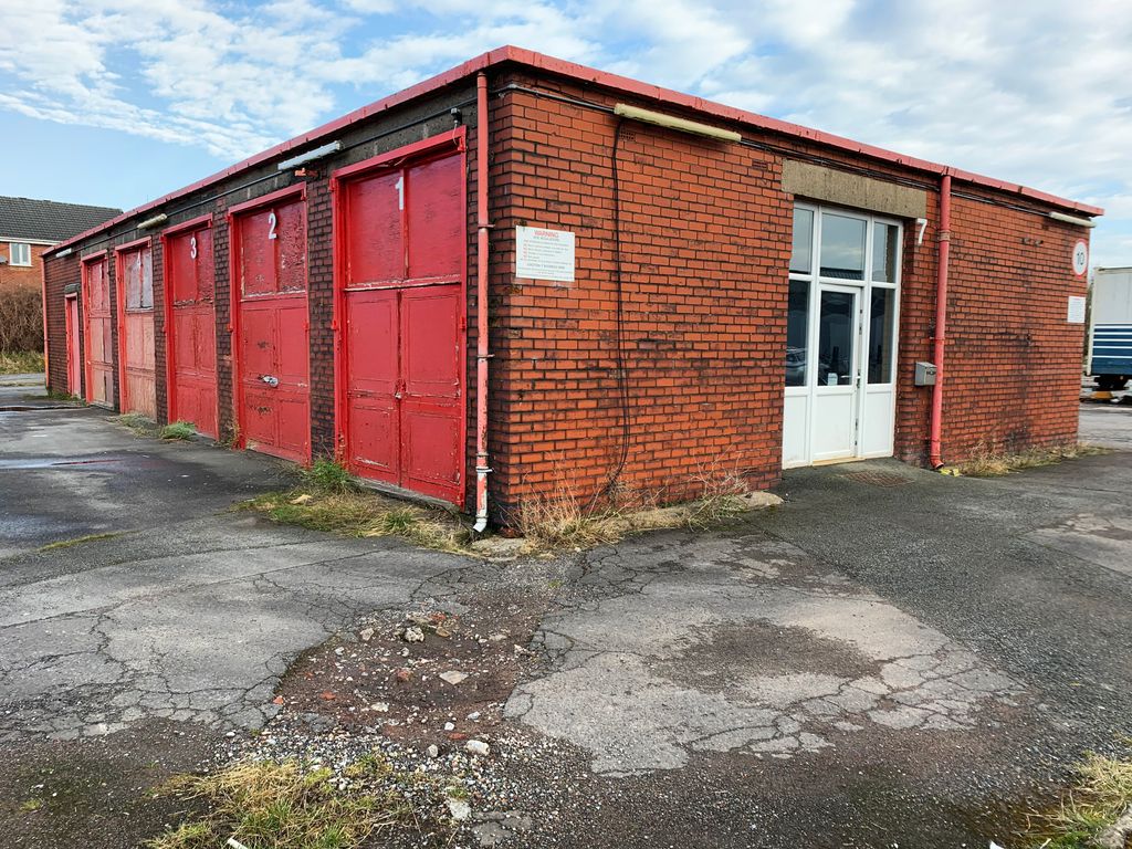 Property photo 1 of 3