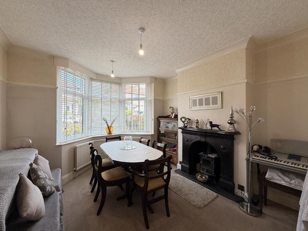 Property photo 3 of 20 Dining Room