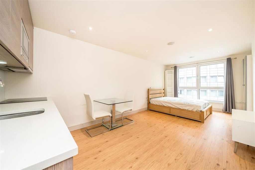 Property photo 1 of 5