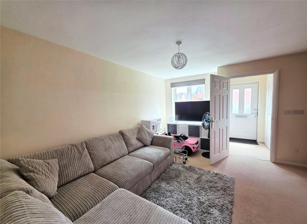 Property photo 3 of 9 Picture No. 02