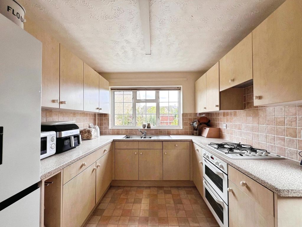 Property photo 3 of 13 Pbox-Img.Jpg