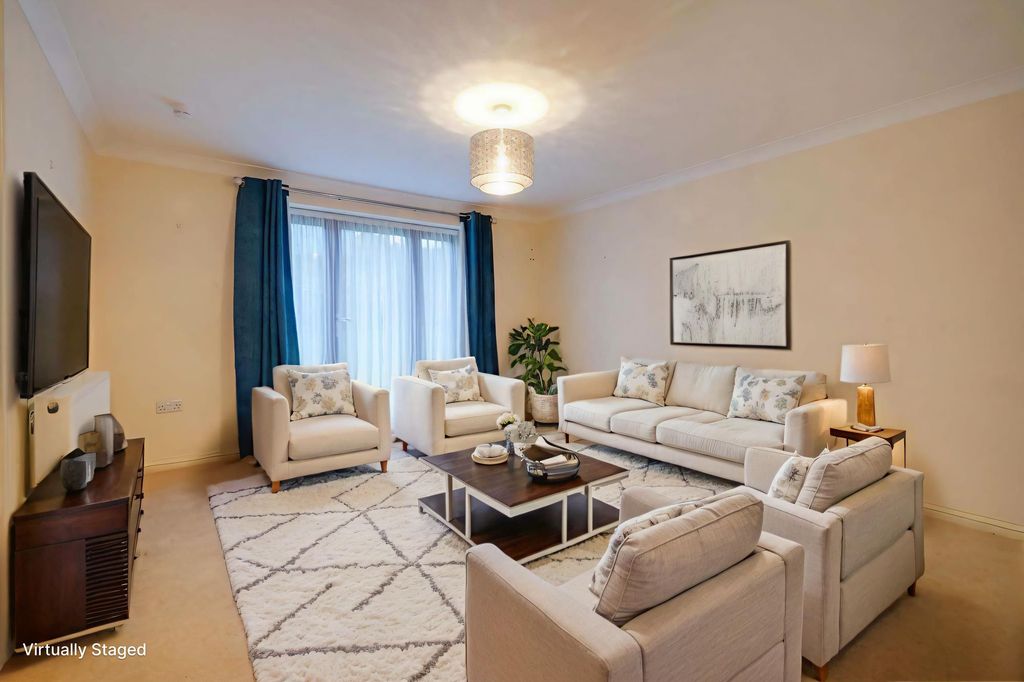 Property photo 2 of 15