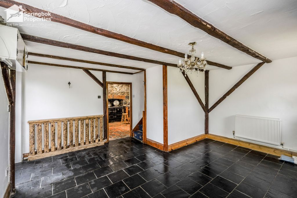 Property photo 3 of 14 2
