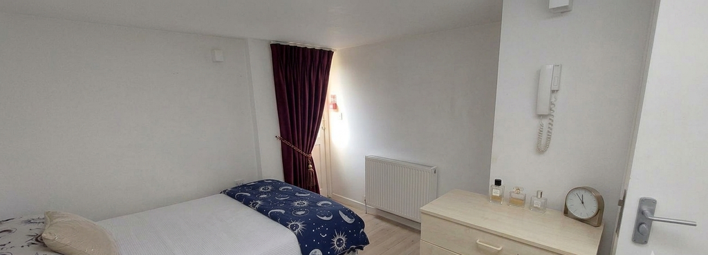 Property photo 1 of 4