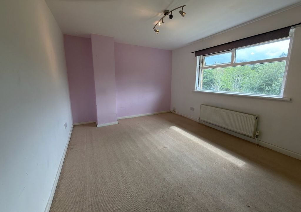 Property photo 2 of 7 Picture No. 06
