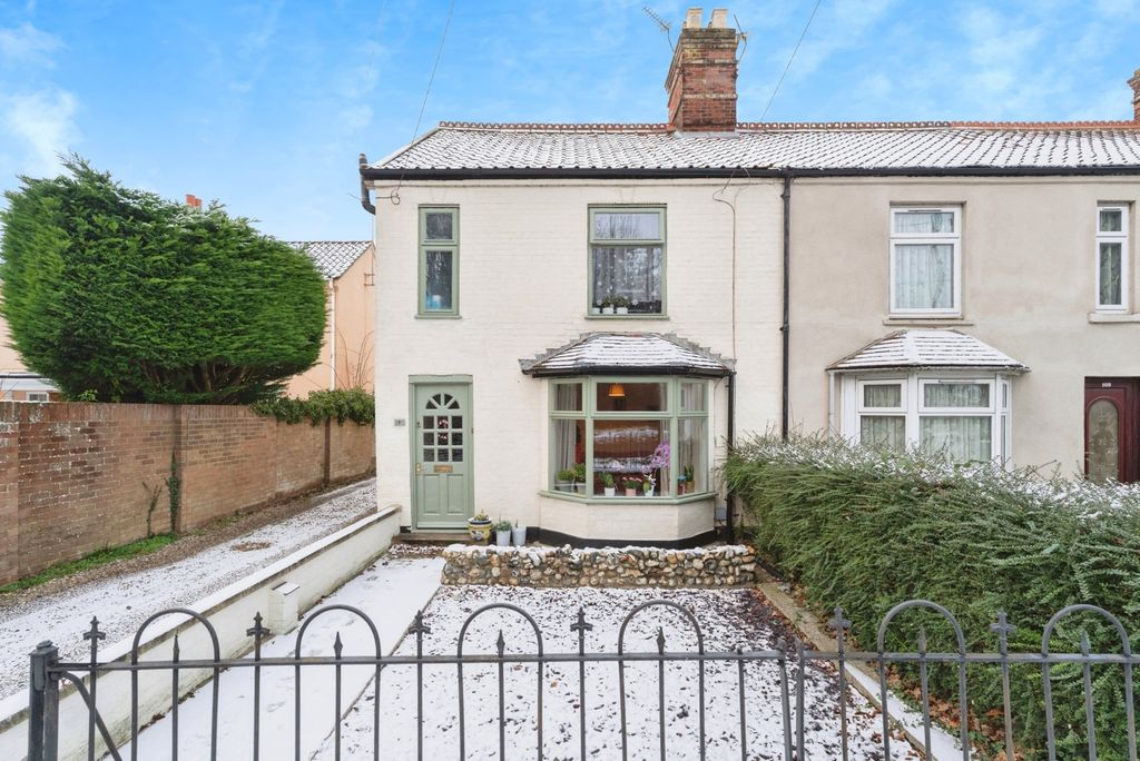 Property photo 1 of 16 Front