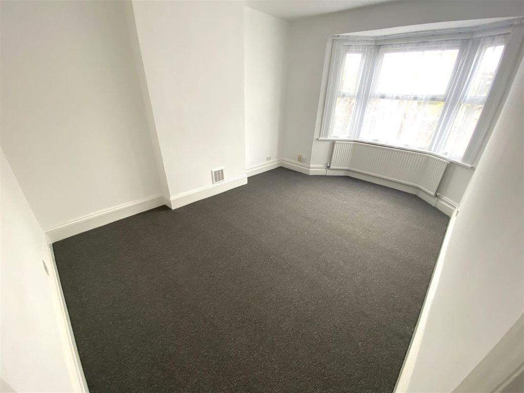 Property photo 3 of 7 Img_5356A.Jpg