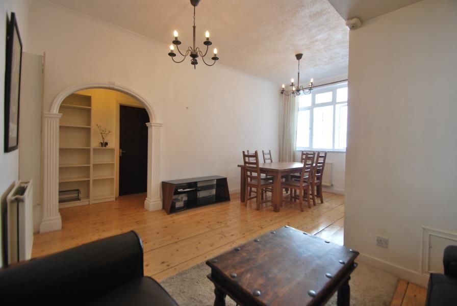 Property photo 2 of 5