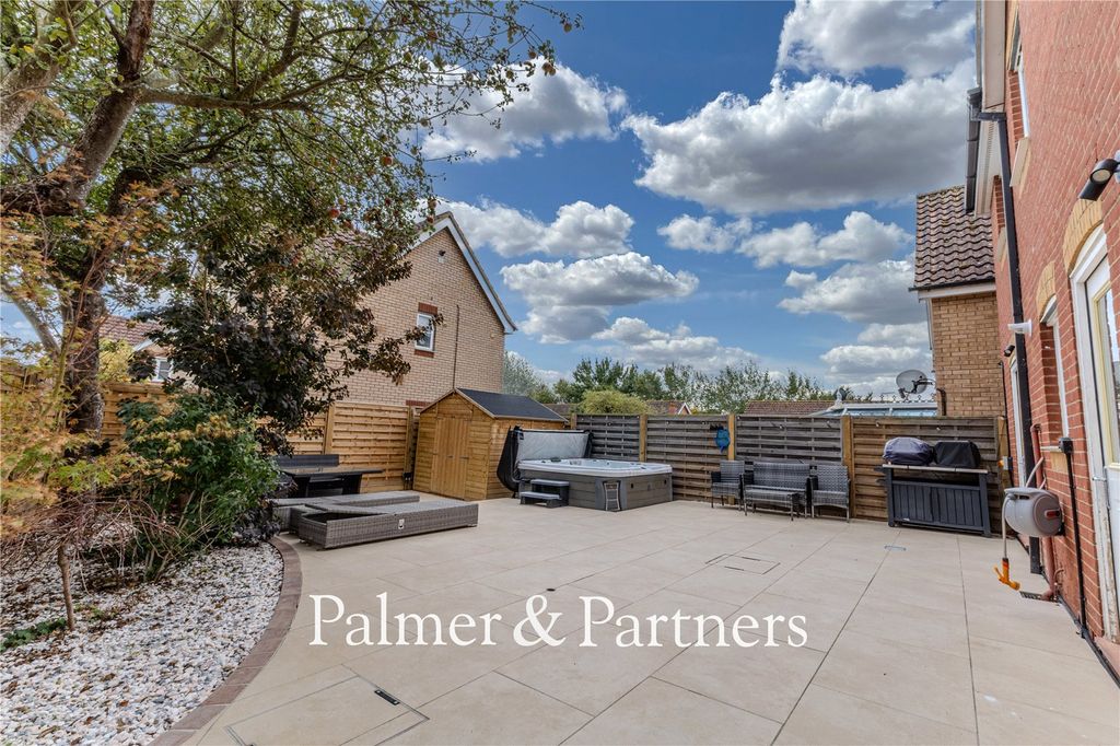 Property photo 2 of 26 Picture No. 02