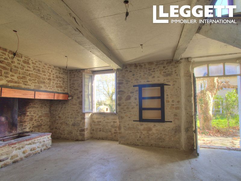 Property photo 3 of 10