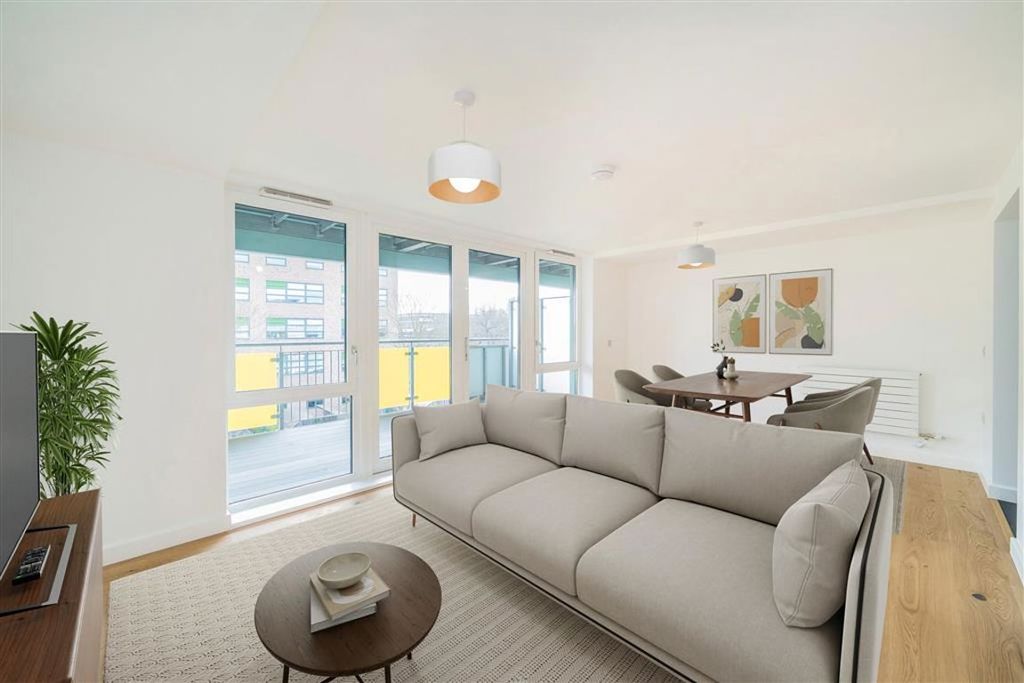 Property photo 3 of 6