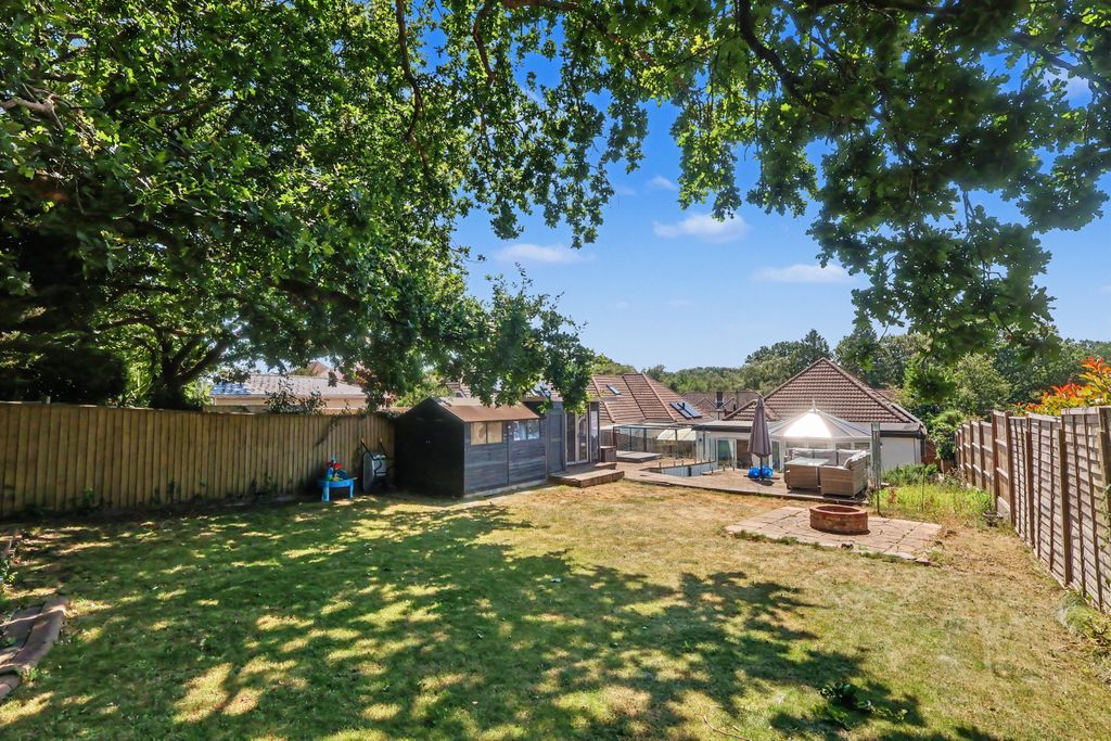 Property photo 3 of 39