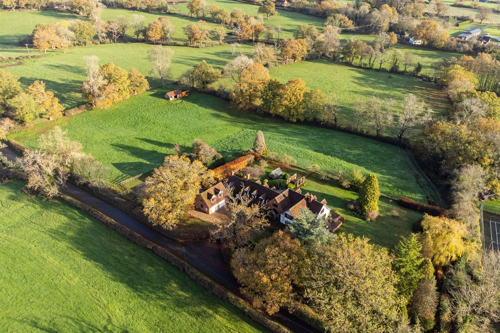 Property photo 1 of 26