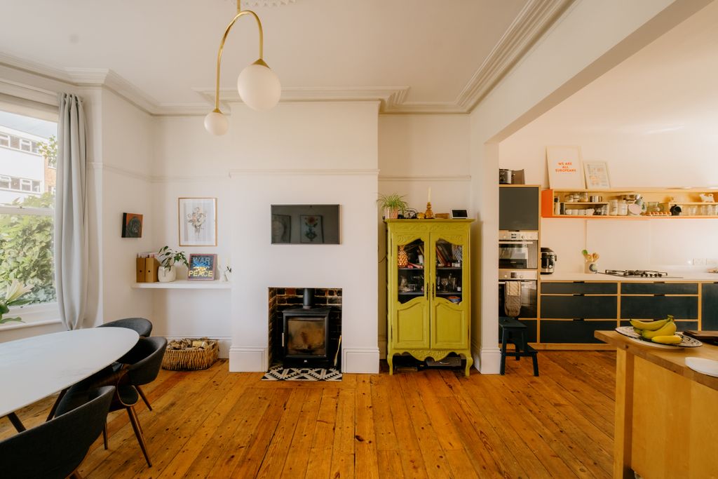Property photo 3 of 27 Croft-Hastings-Wellingtonroad-Interior-15