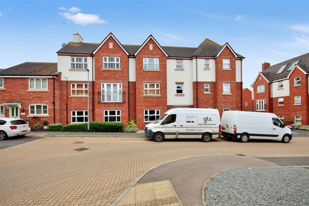 Property photo 1 of 11 Img_5571.Jpg