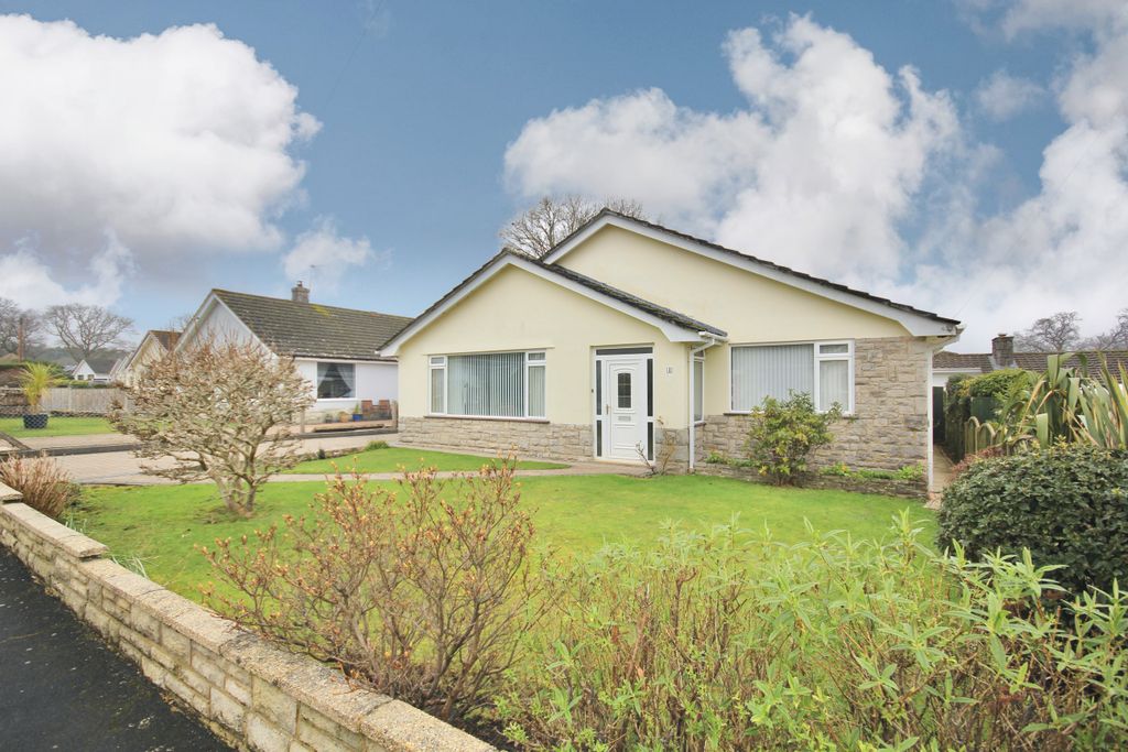 Property photo 1 of 25