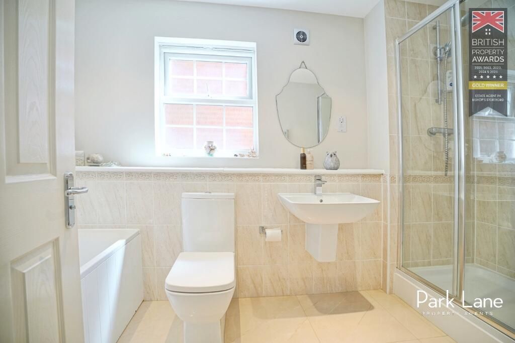 Additional image 18 of 5 bed detached house for saleBrook Farm Close, Bishops Stortford CM23