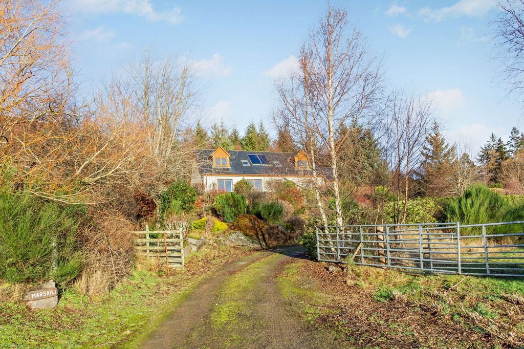 Property photo 3 of 28 Marsaili