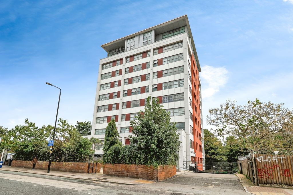 Property photo 1 of 17 Photo