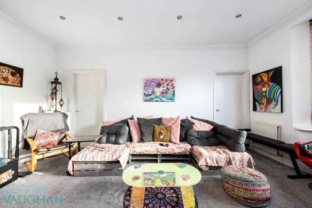 Property photo 2 of 16 4542541