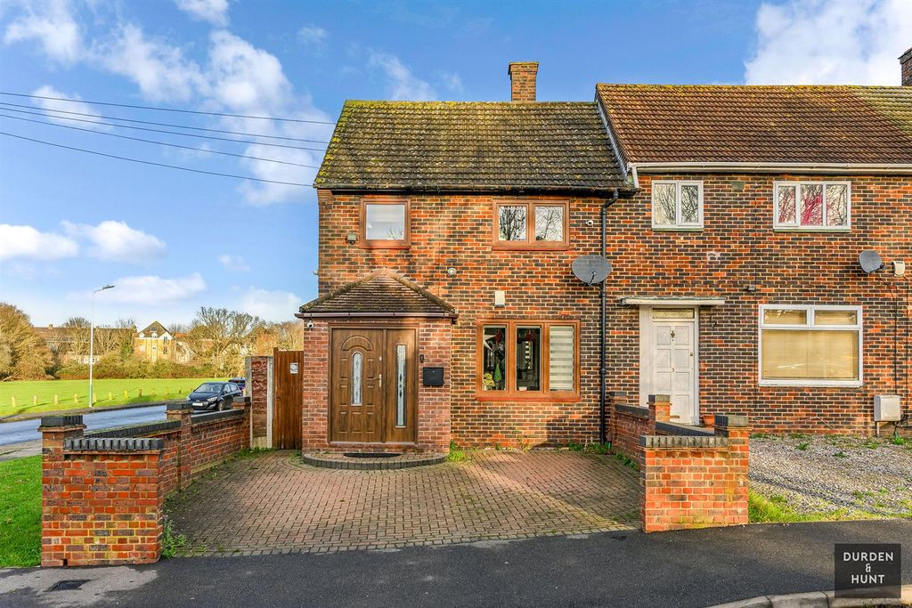 Property photo 1 of 18 Broseley Road-22.Jpg