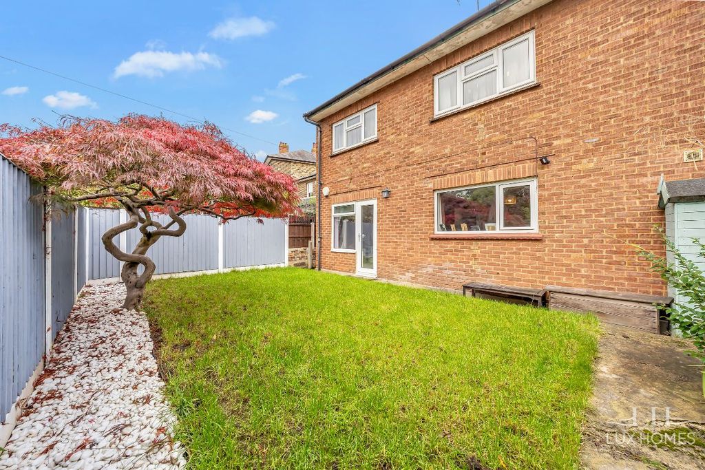 Property photo 3 of 15