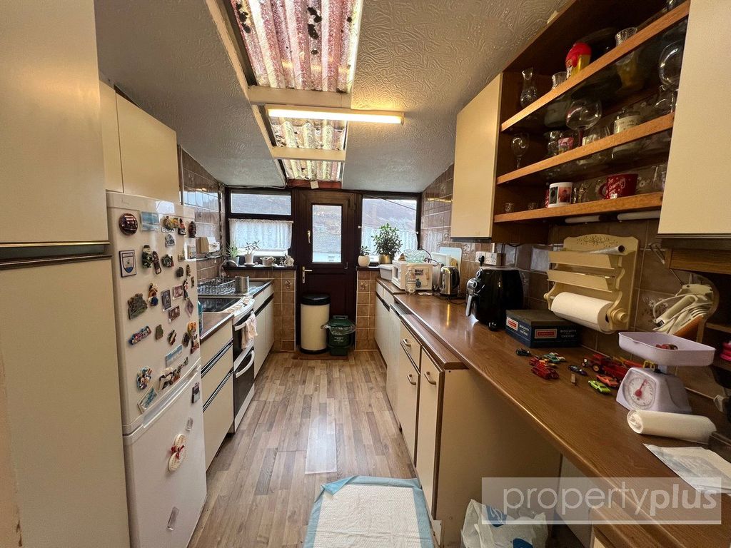 Property photo 3 of 12 Picture No. 08