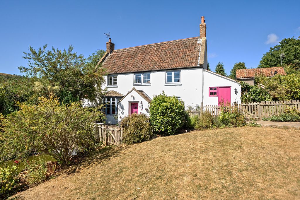 Property photo 1 of 26
