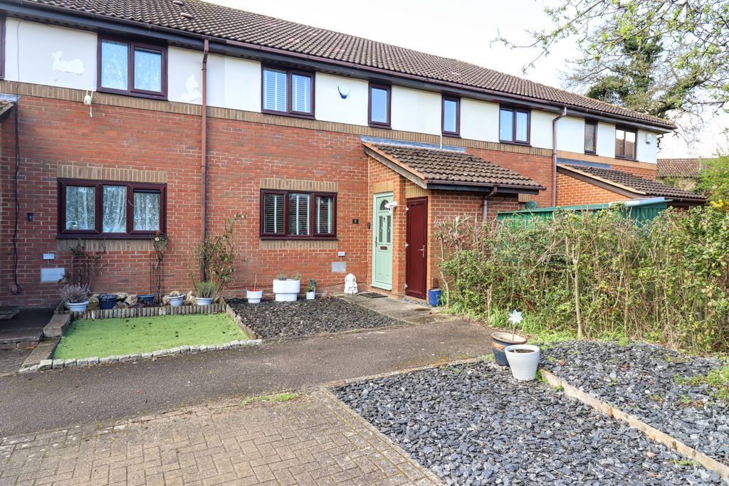 Property photo 1 of 15 Front Aspect