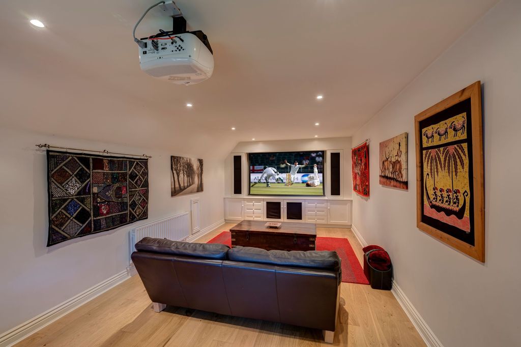 Additional image 12 of 8 bed detached house for saleWestfield Road, Beaconsfield HP9