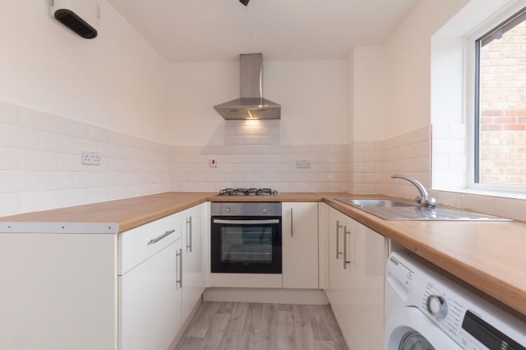 Property photo 3 of 9 280087