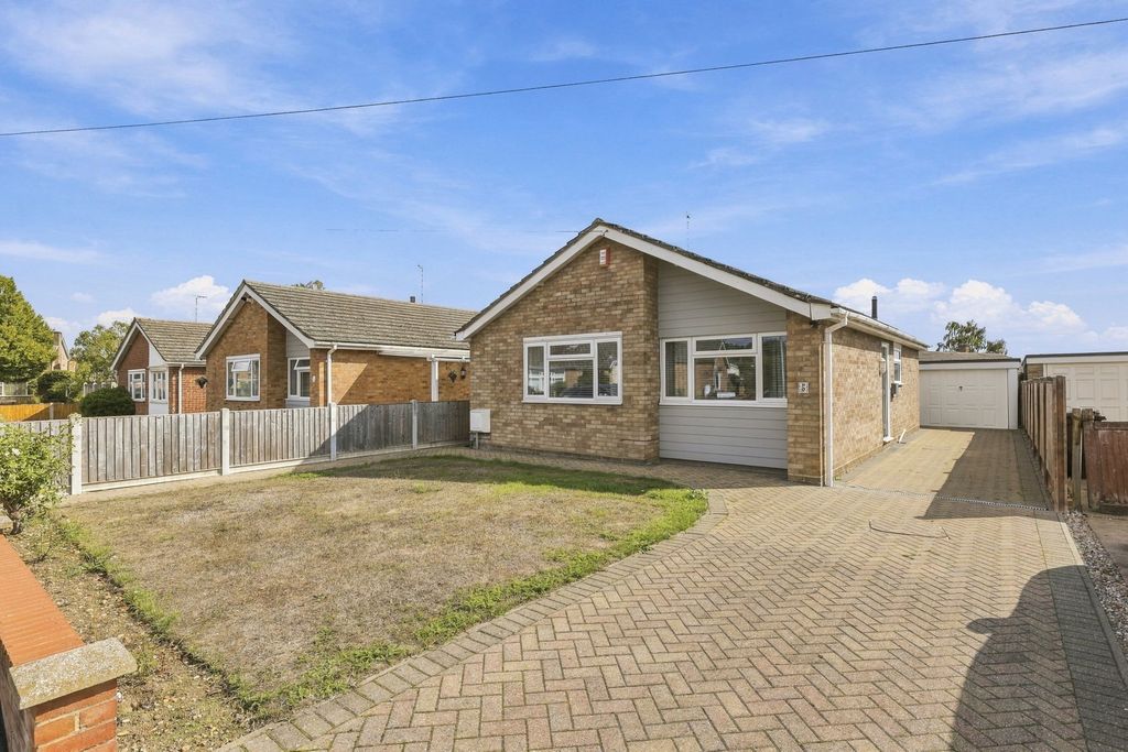Property photo 1 of 18