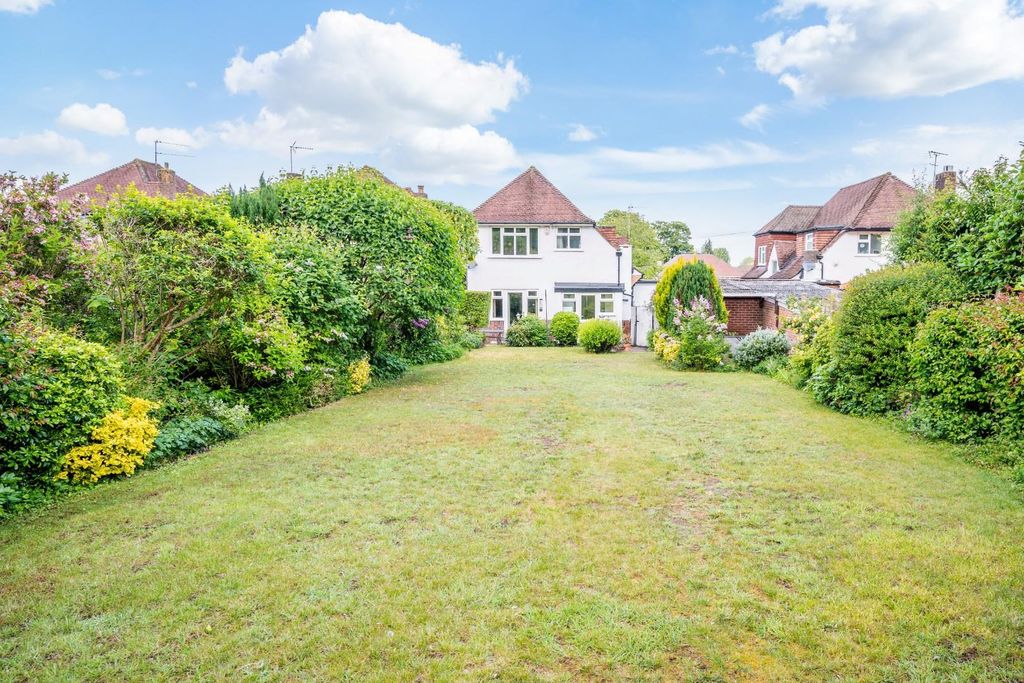 Property photo 2 of 15 Great Tattenhams