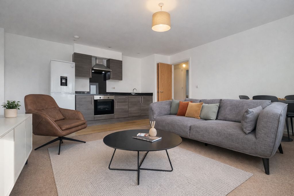 Property photo 1 of 9 1