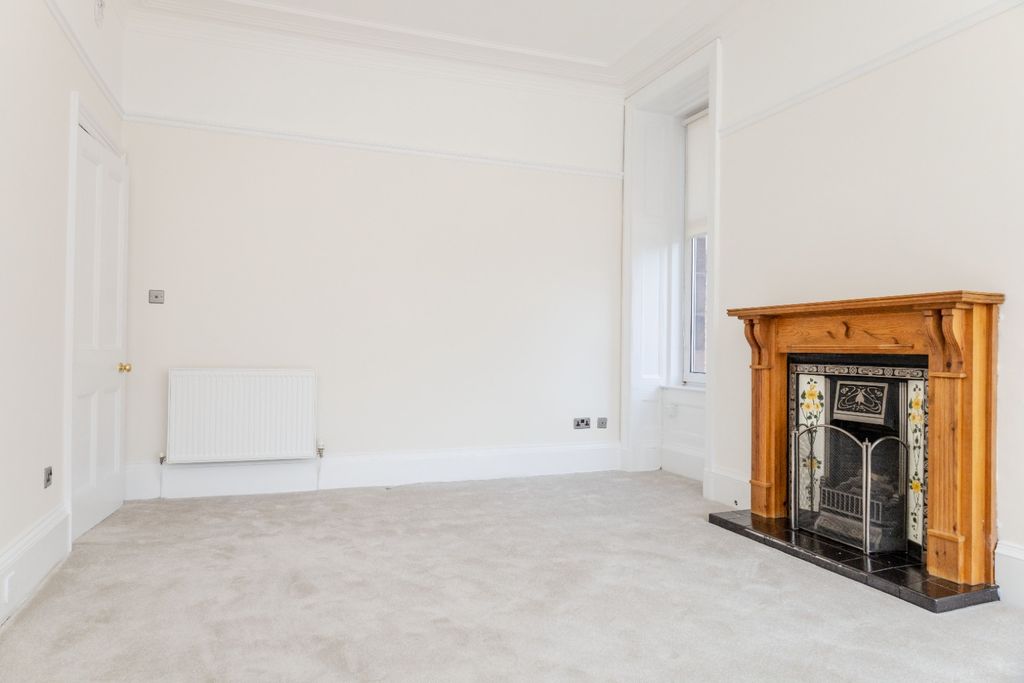 Property photo 3 of 14 Photo 3