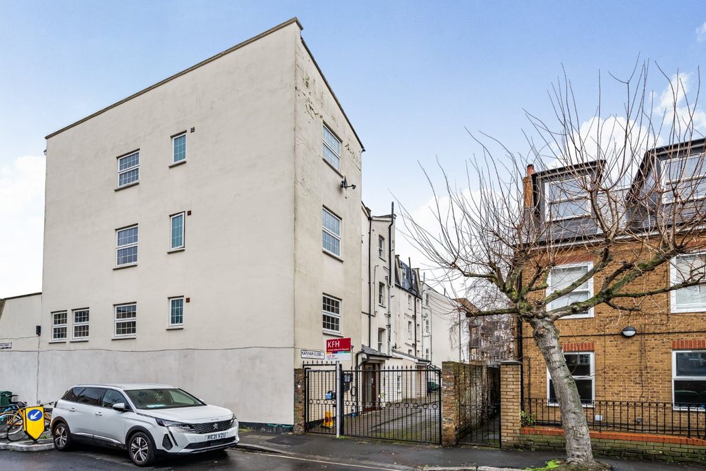 Property photo 2 of 5 Picture No. 06