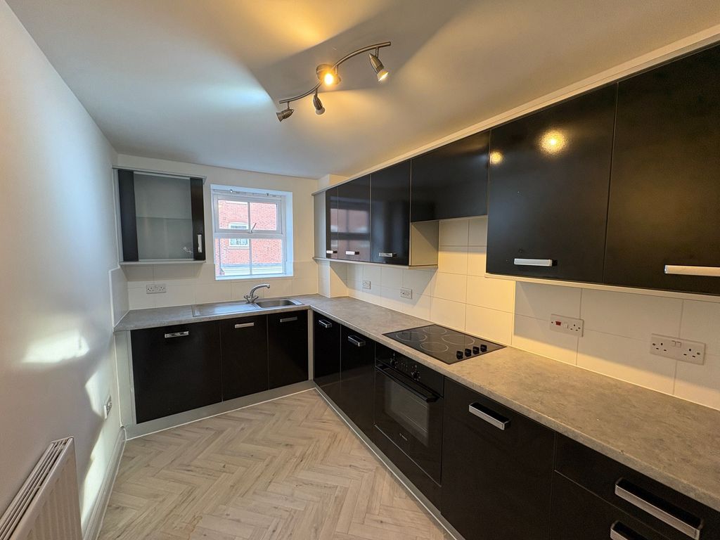 Property photo 1 of 8 Image