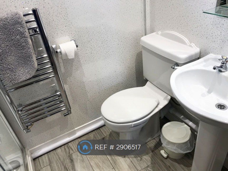 Property photo 3 of 4