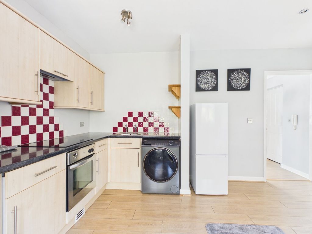 Property photo 3 of 7 Picture No. 07