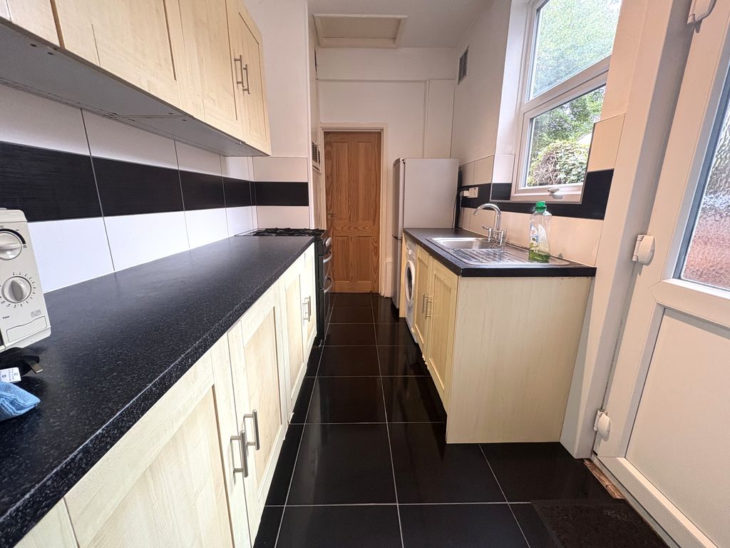 Property photo 3 of 10 Kitchen Use