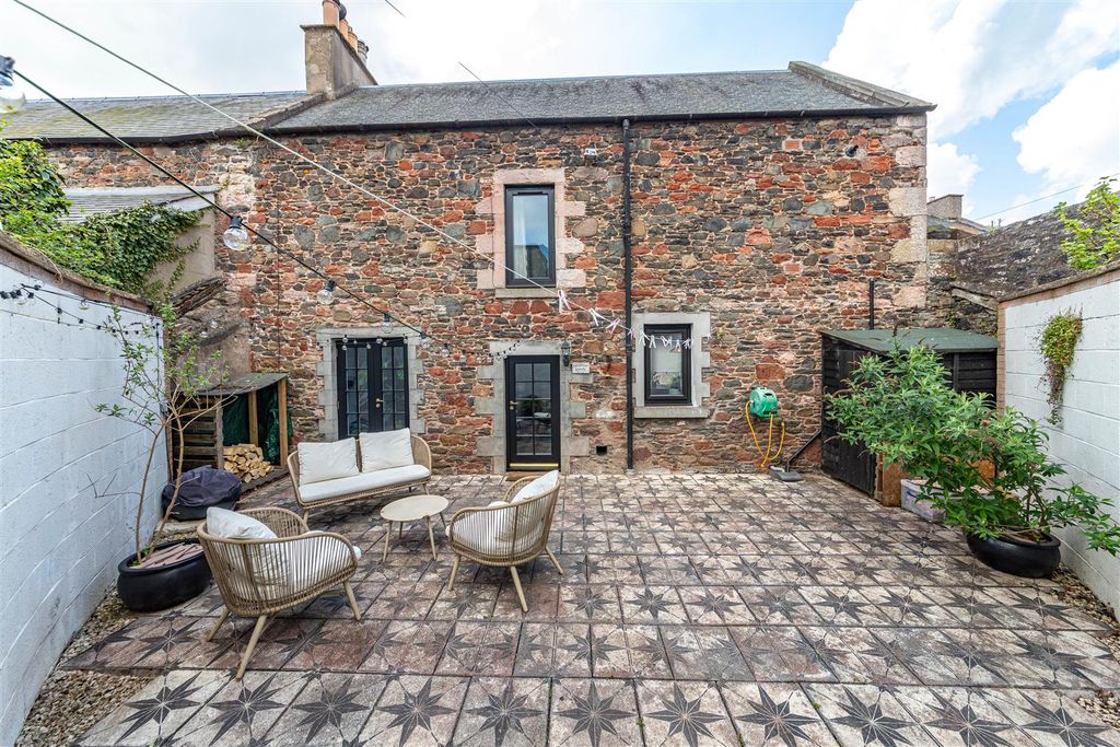 Property photo 3 of 22 1 Blackhill View Earlston 50.Jpg